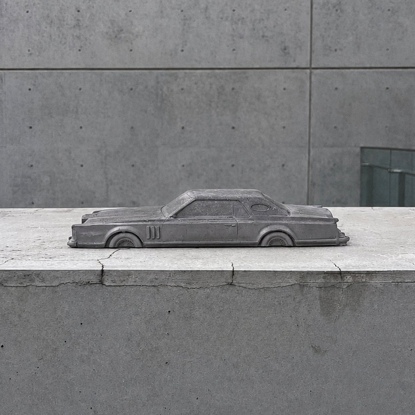 N°005 — DETROIT