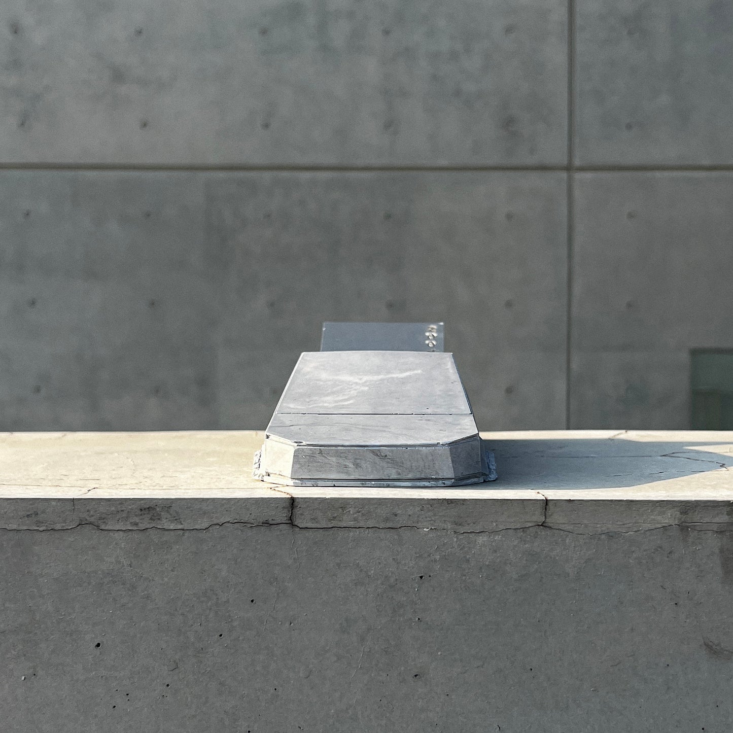 N°008 — ORBIT