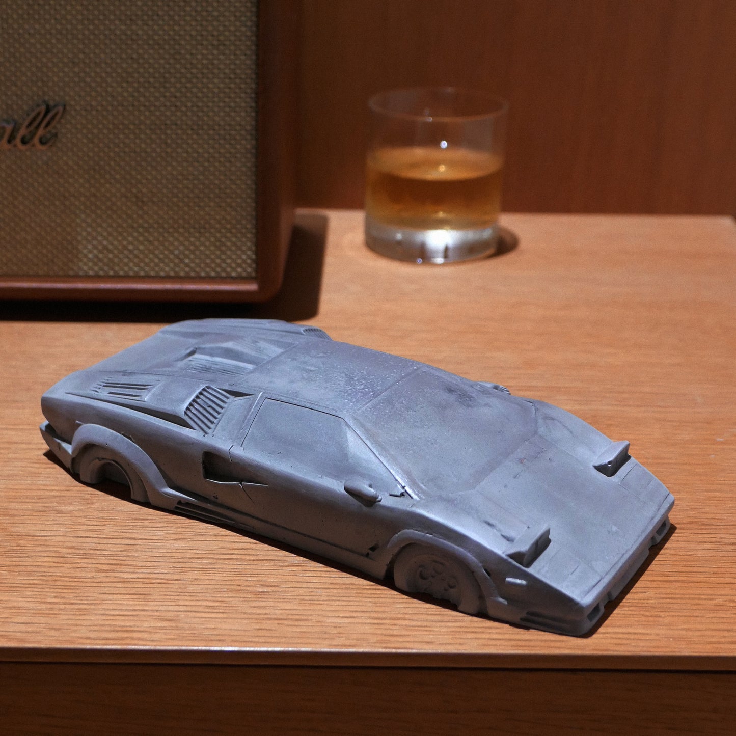 N°010 — TRADER